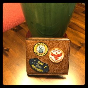 New!  Men’s Coach Brown Leather Patch Wallet